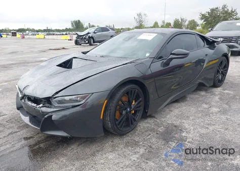 2017 BMW I8 from USA, damaged, VIN WBY2Z2C33HV676861